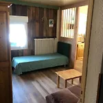 La Combeaute Apartamento *